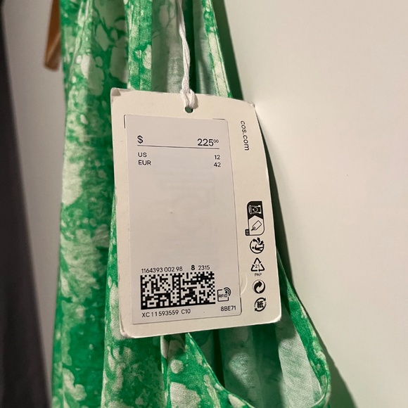 COS Green Midi Dress - Picture 15 of 15